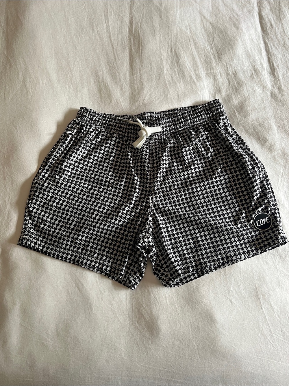 New Cove Black & White Houndstooth Swim Trunks